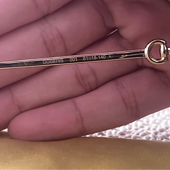 Gucci Sunglasses - Picture 5 of 6